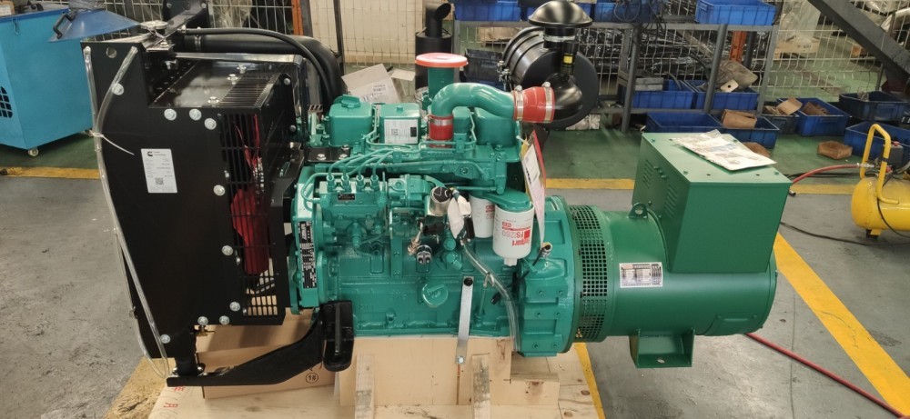 Mobile diesel generator set, customized generator set and fixed generator set