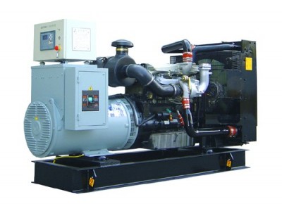 Perkins diesel generator / 4