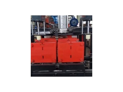 Watering Can Blow Molding Machine Blow Molding Machine Automatic Blow Molding Machine / 3