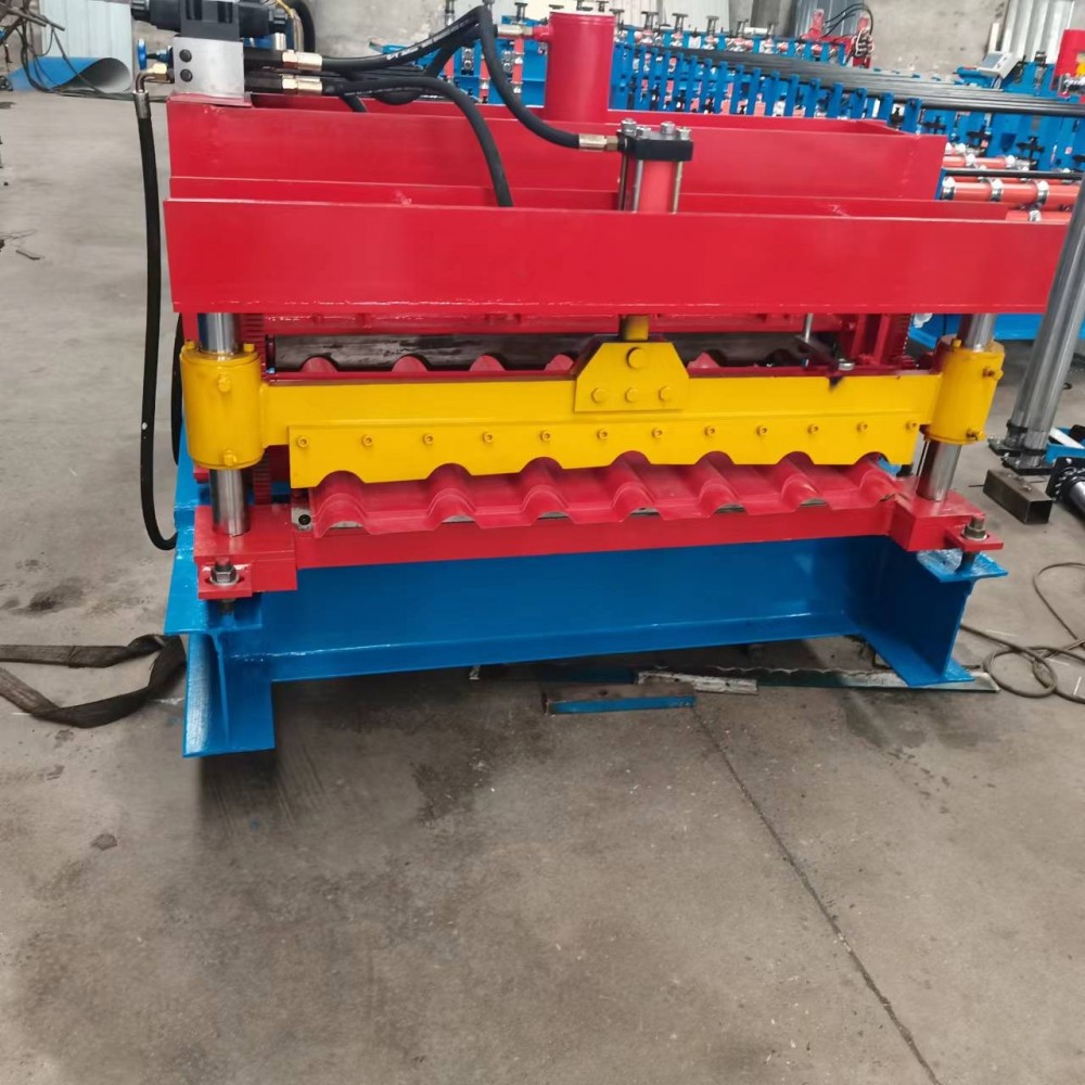 roll forming machine for two size