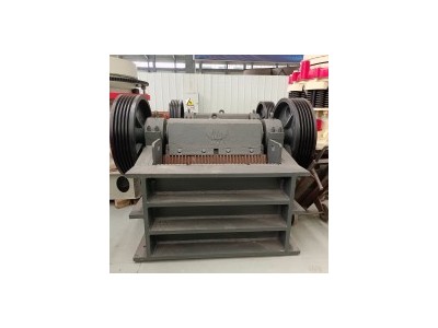 Jaw crusher / 3