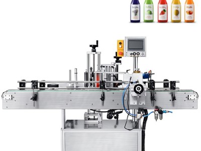 Bottle labeling machine / 3