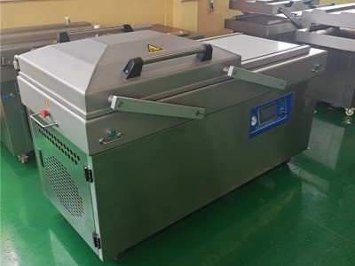 vacuum packing machine / 2