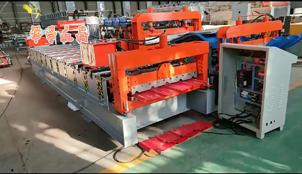 Roof  roll forming machine / 3