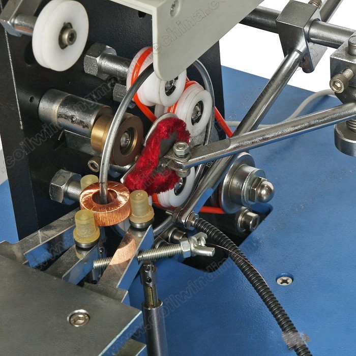 Slider Head Winding Machine / 3