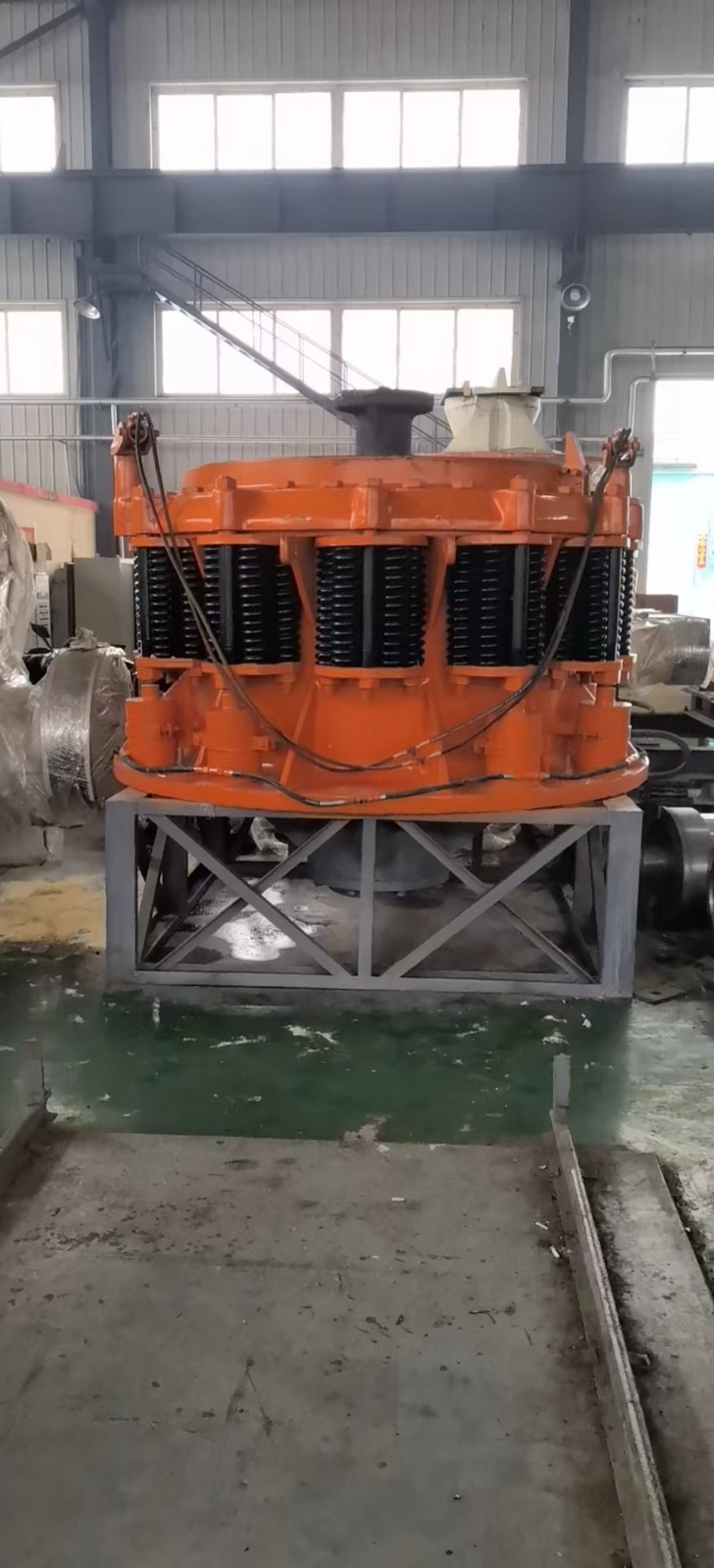 cone crusher / 2