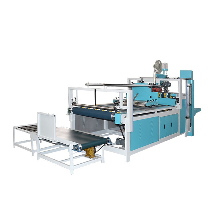 carton gluing machine / 3