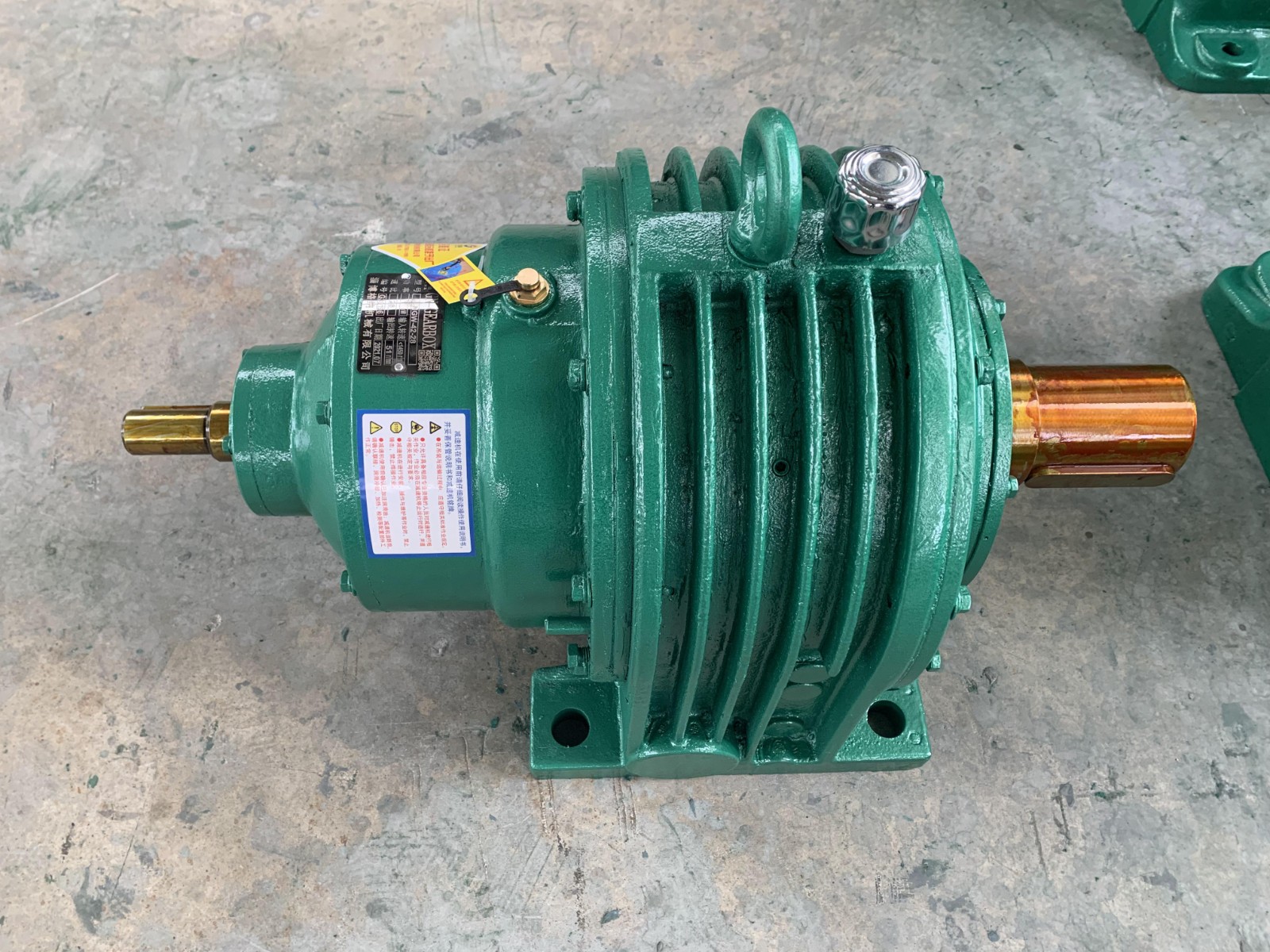 NGW planetary gear reducer / 6