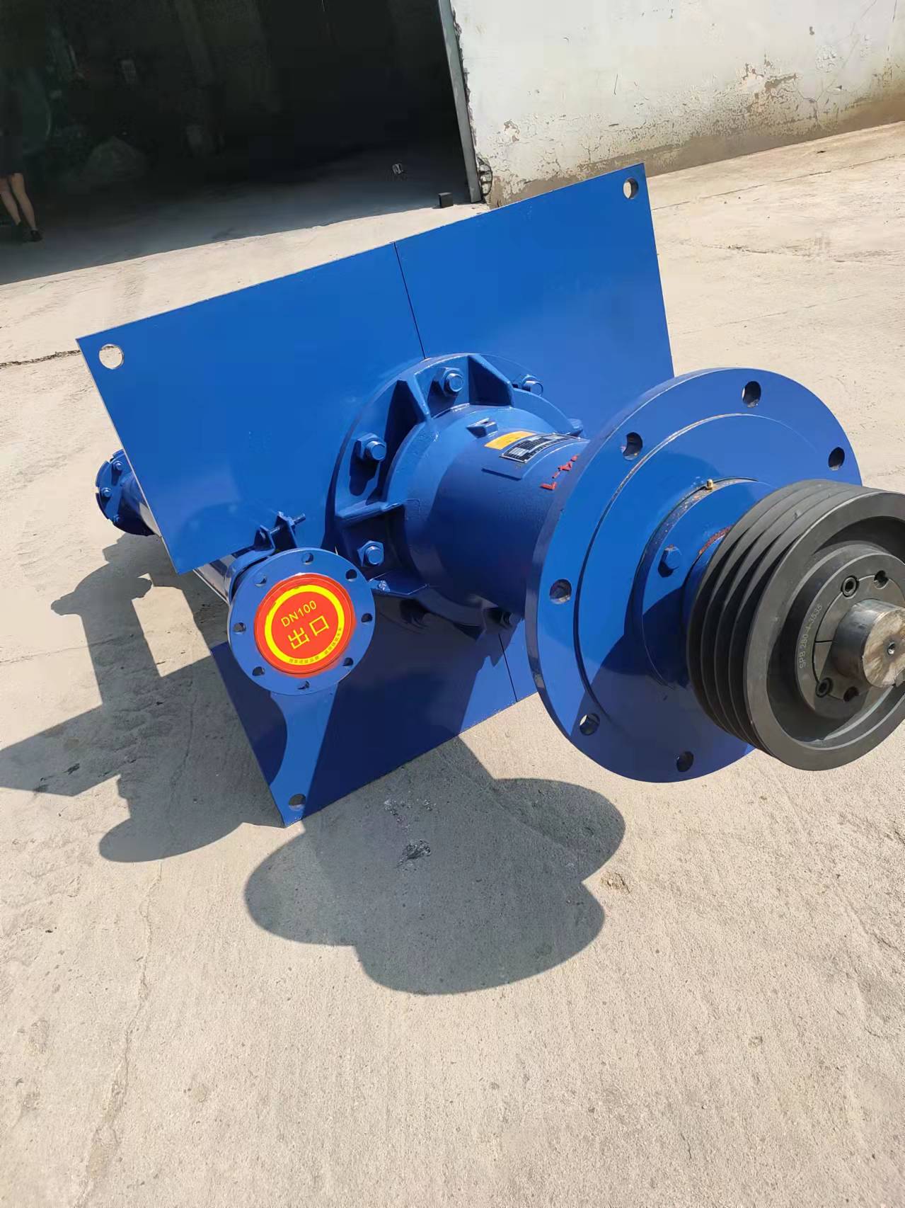 Vertical slurry pump / 4