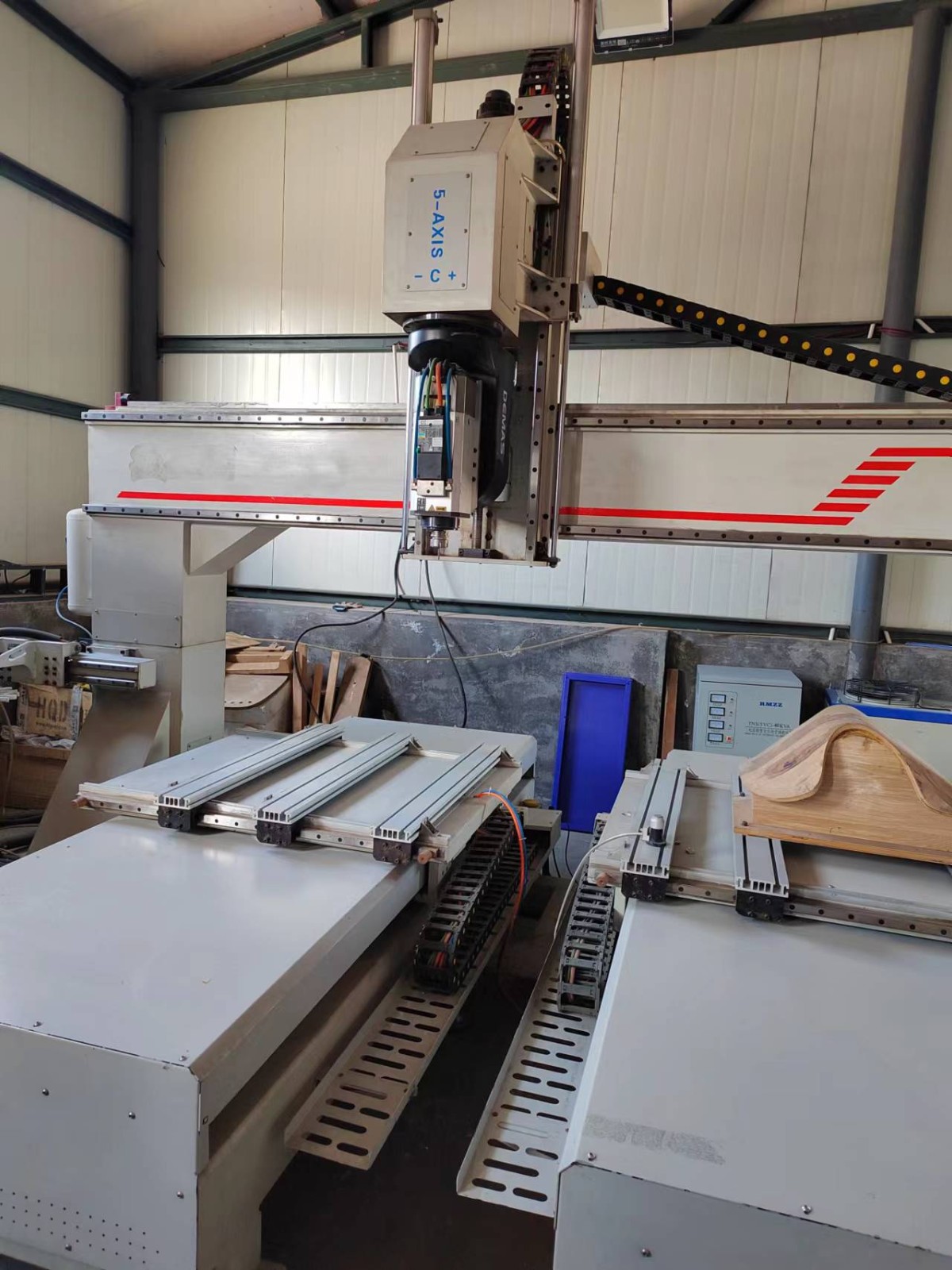 CNC woodworking lathe / 7