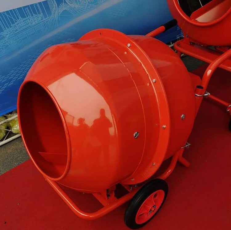 Portable Concrete Mixers / 3