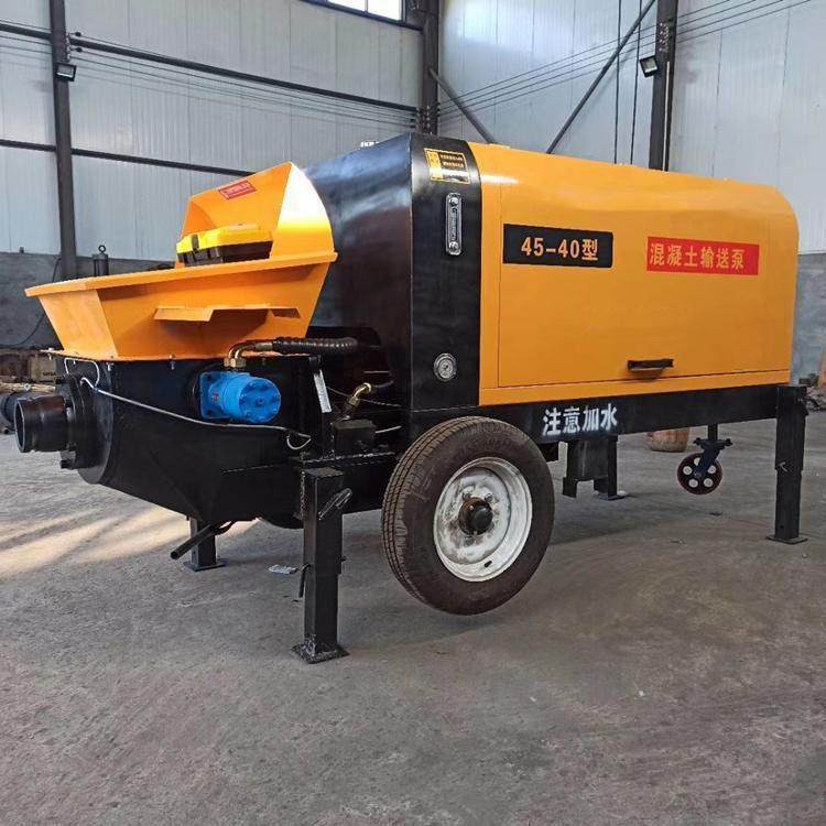 Electric Trailer Concrete Pump / 3