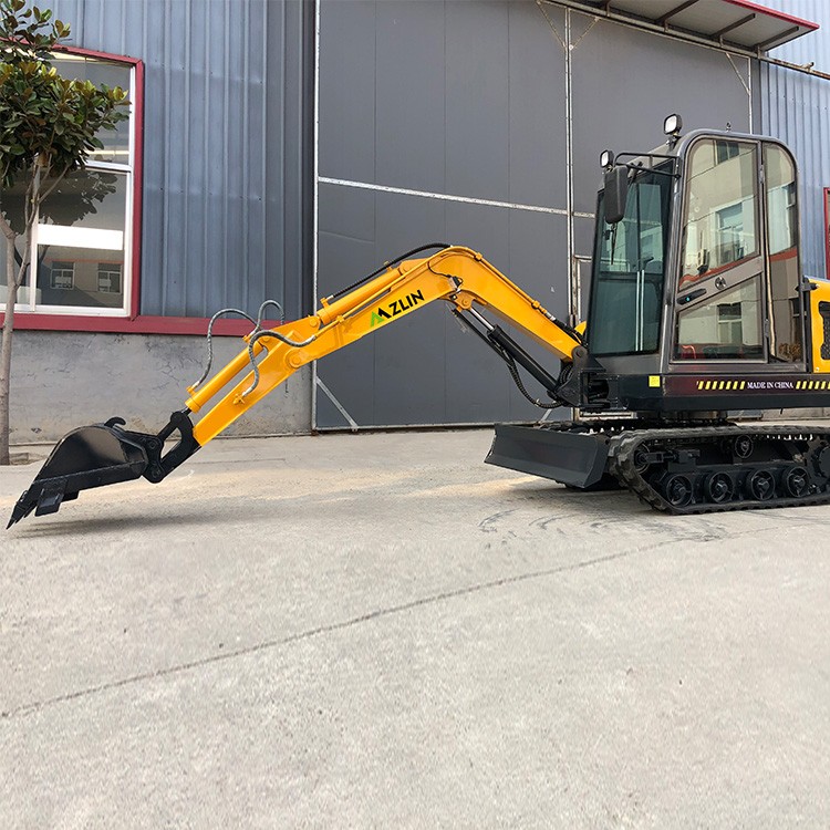 2.5 Ton mini Excavator Digging / 5