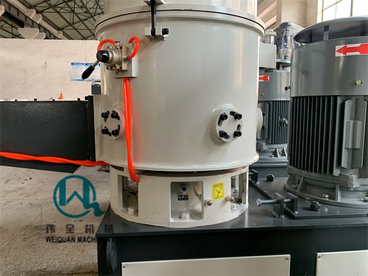 plastic agglomerator machine / 2