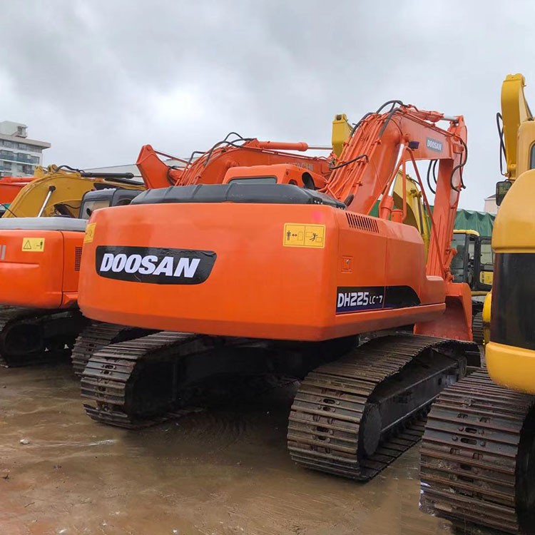 Dh225lc-7 Excavator / 5