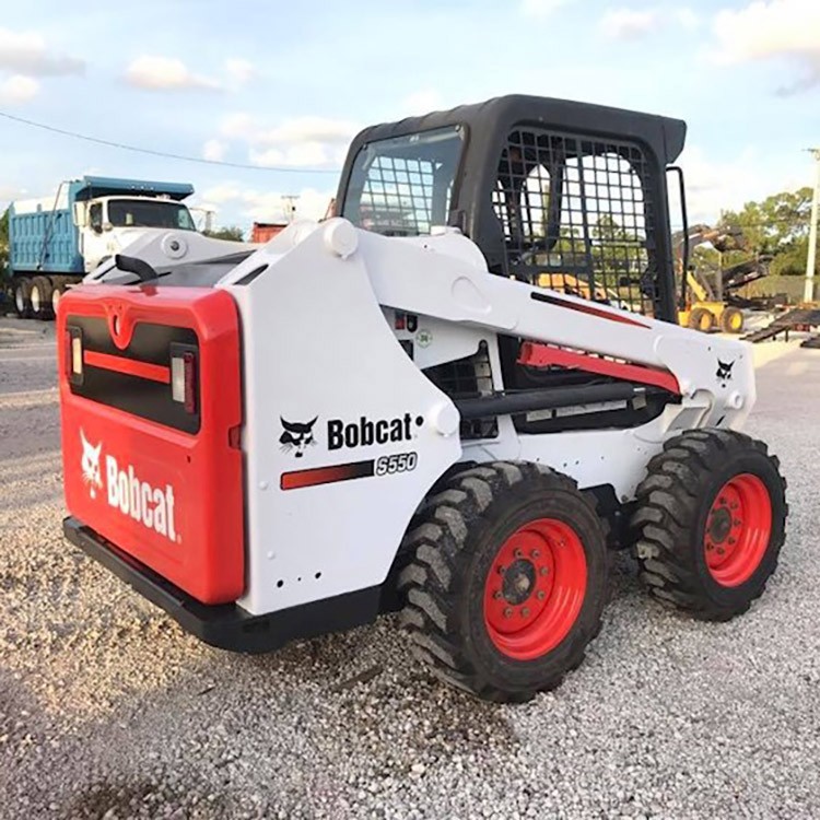 S550 Skid Steer Loader / 3