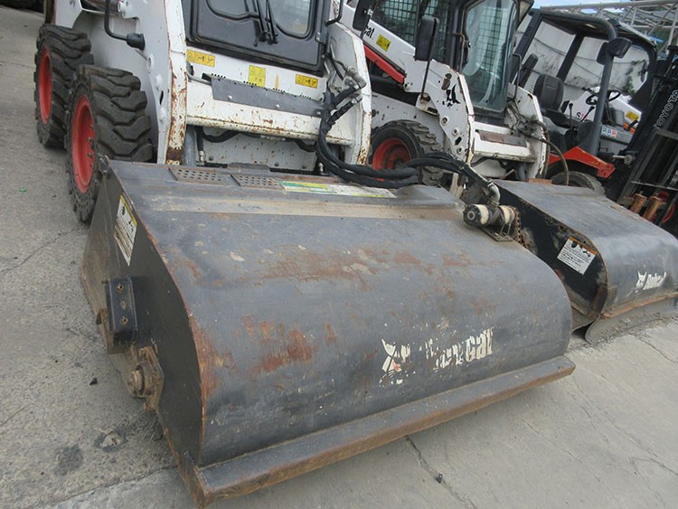 s16 used skid steer loader / 3