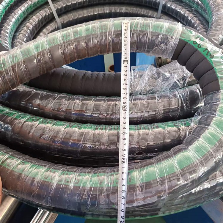 Nitrile Petrol Suction Hose / 3