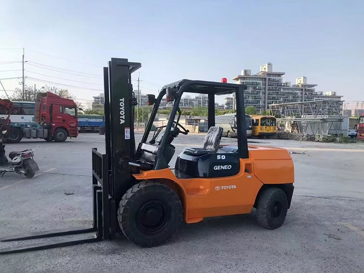 Fd50 Toyota Used Forklift / 2