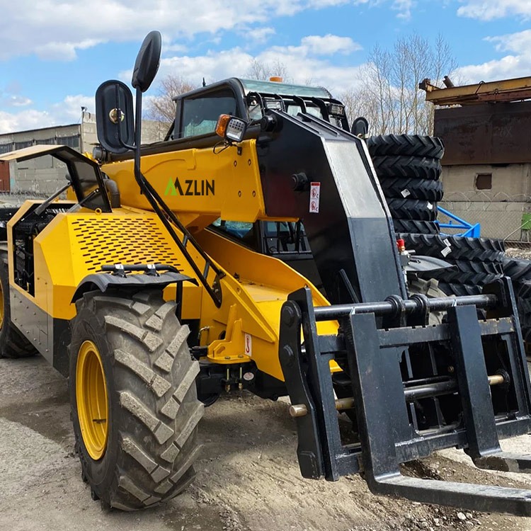 4x4 Multifunction Telehandler / 3