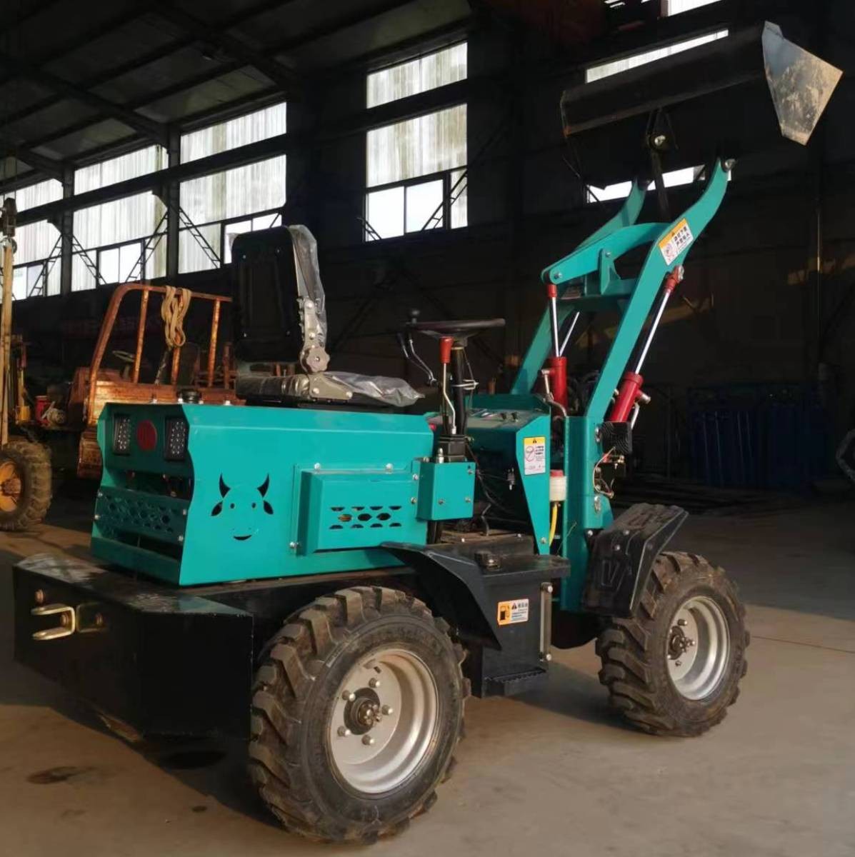 Small diesel 4WD forklift / 5