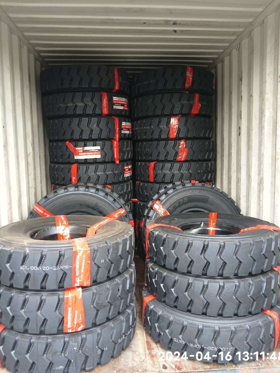 All kinds of Truck tires / 6