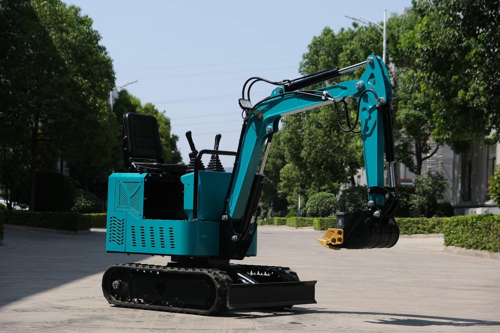 Top Construction Machinery  Manufacturer 1.5tonHydraulic Mini Excavator for Sale / 2