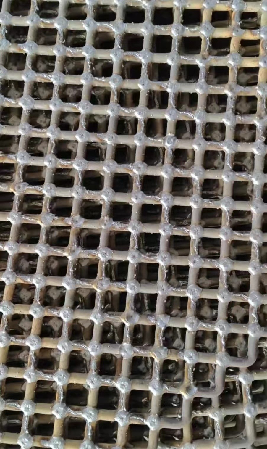 Welding screen mesh / 3