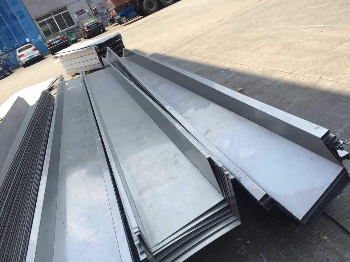 Stainless steel gutter / 4